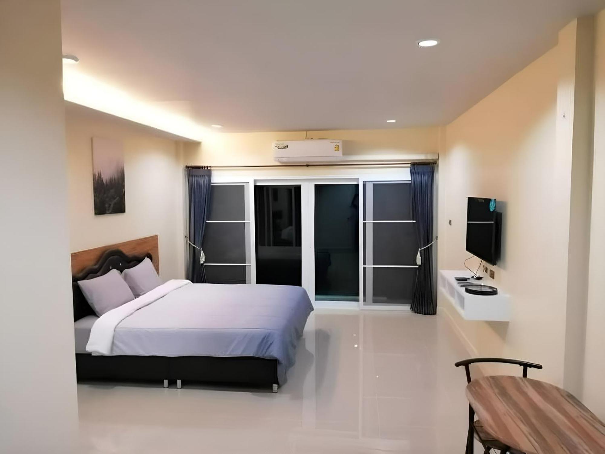 Triple J Hometel Bang Tao Beach  Exterior foto